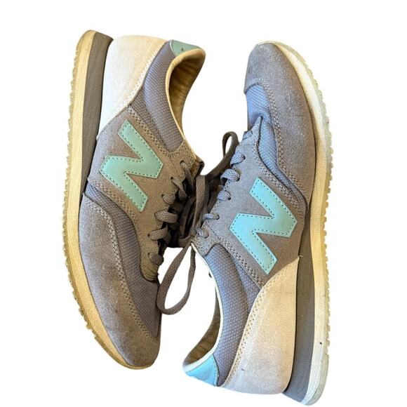 NEW BALANCE 620 Gray/ Teal Sneakers Women size 9 - Picture 1 of 7